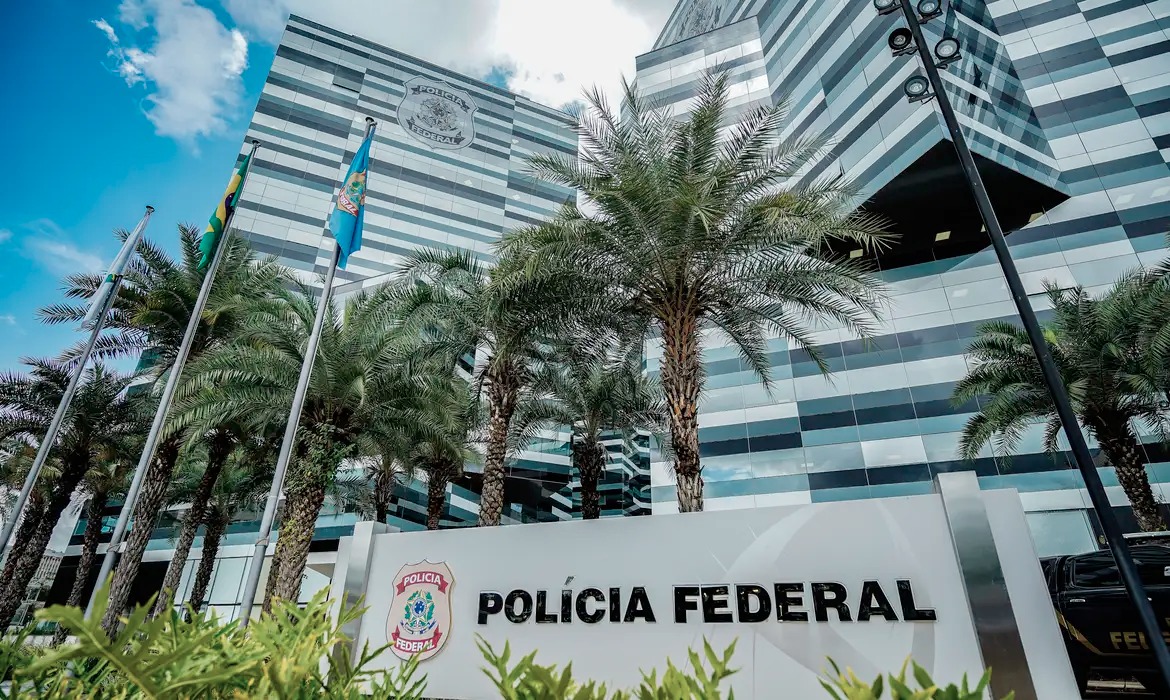 Polícia Federal faz operação para apurar gestão temerária de recursos públicos